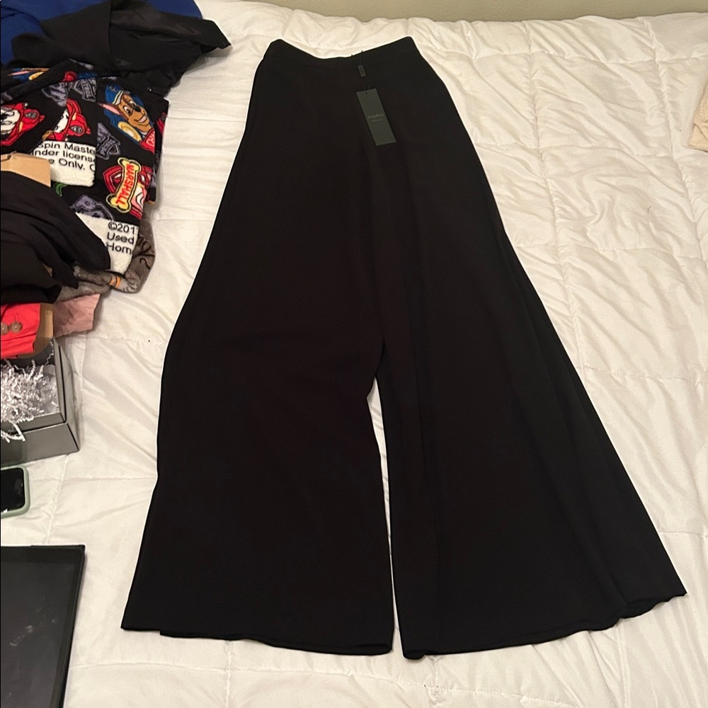 AQ/AQ Black Wide-Leg Trousers nwt
